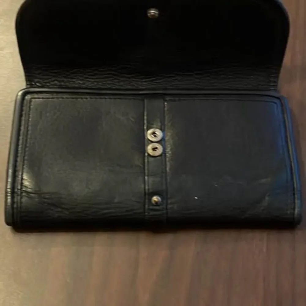 Vintage 90s Y2K Juicy Couture Black Leather Stud Tassle Wallet